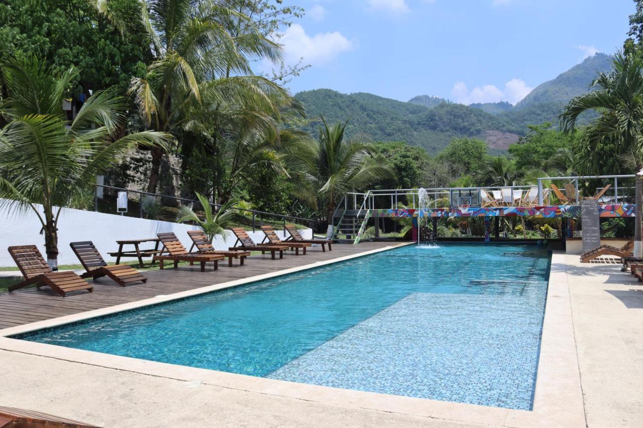 Greengos Hotel Lanquín Extérieur photo