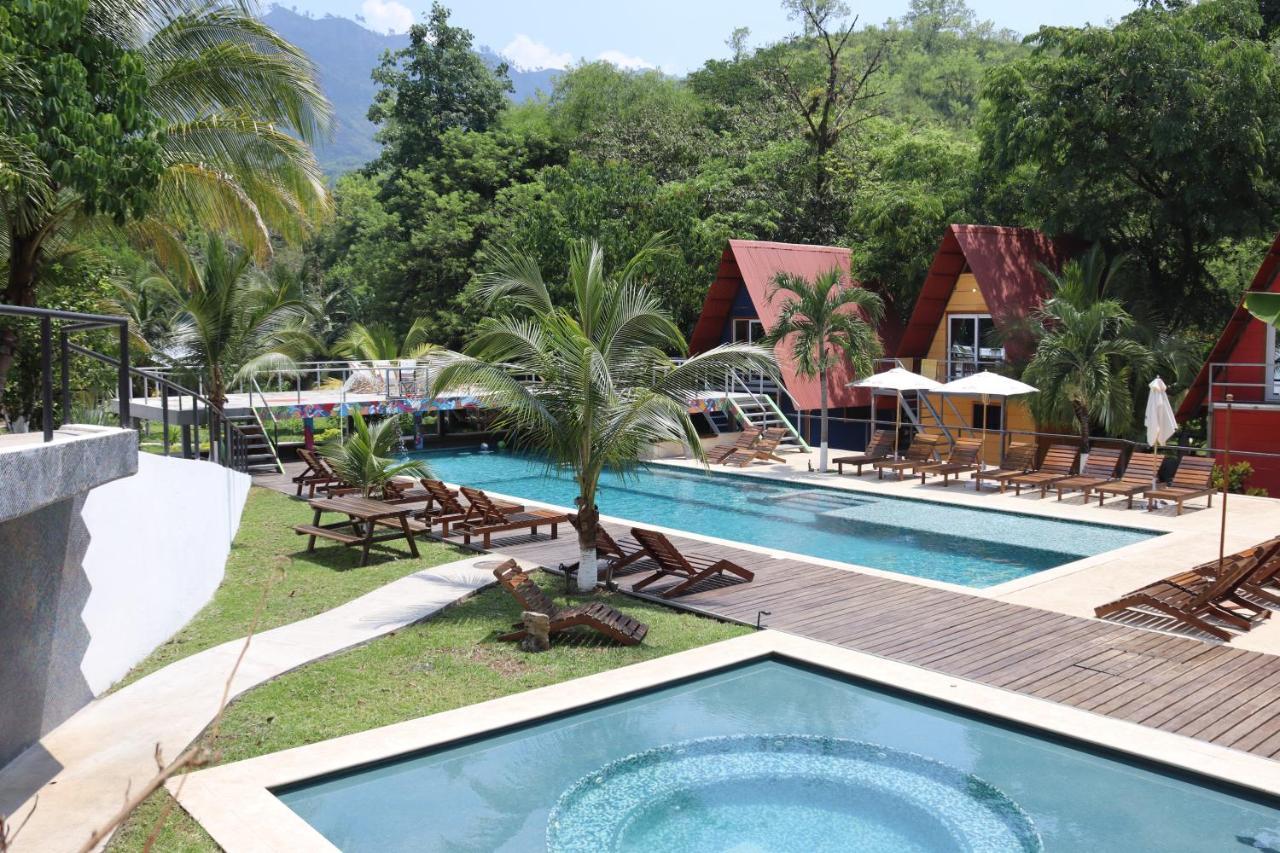 Greengos Hotel Lanquín Extérieur photo